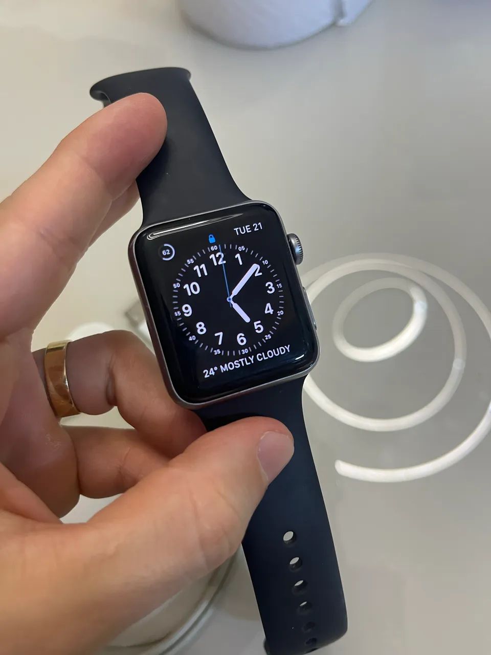 Apple Watch Series 3 42mm - Smartwatches - Nova Parnamirim