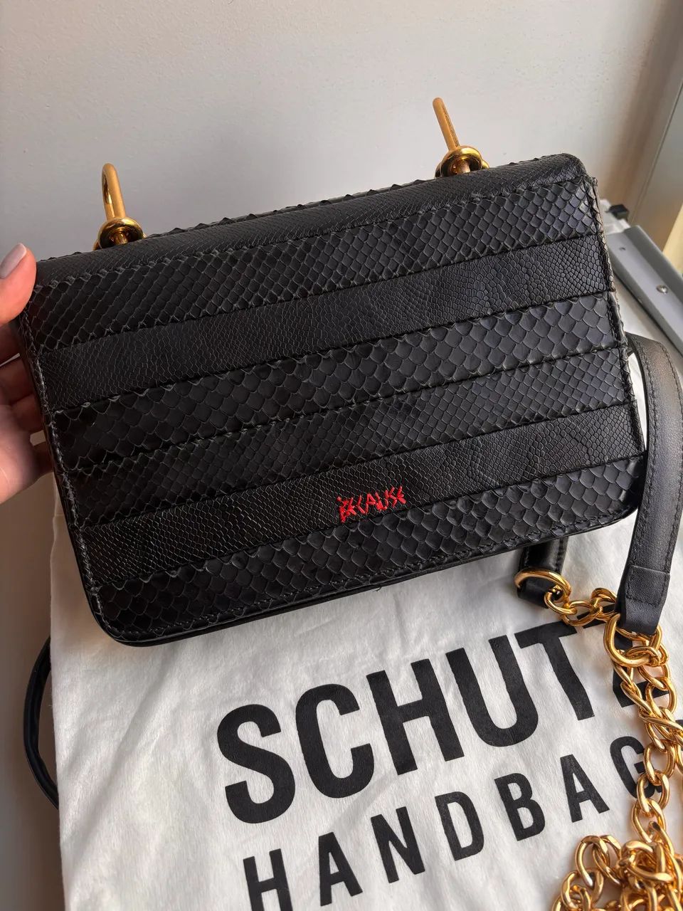 Bolsa Schultz preta com duas alças  - Foto 5