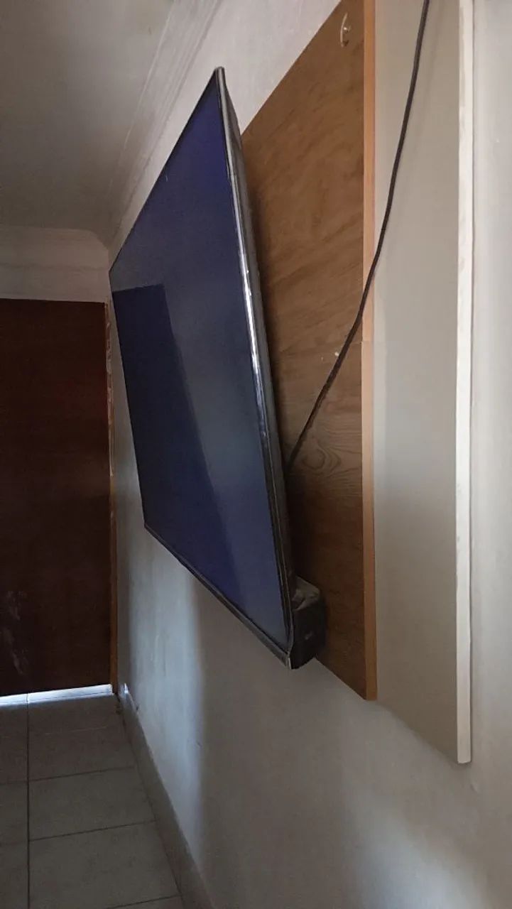 Vendo tv 58 polegadas Philco 2000 1 2 anos de uso.ainda com a película  - Foto 3