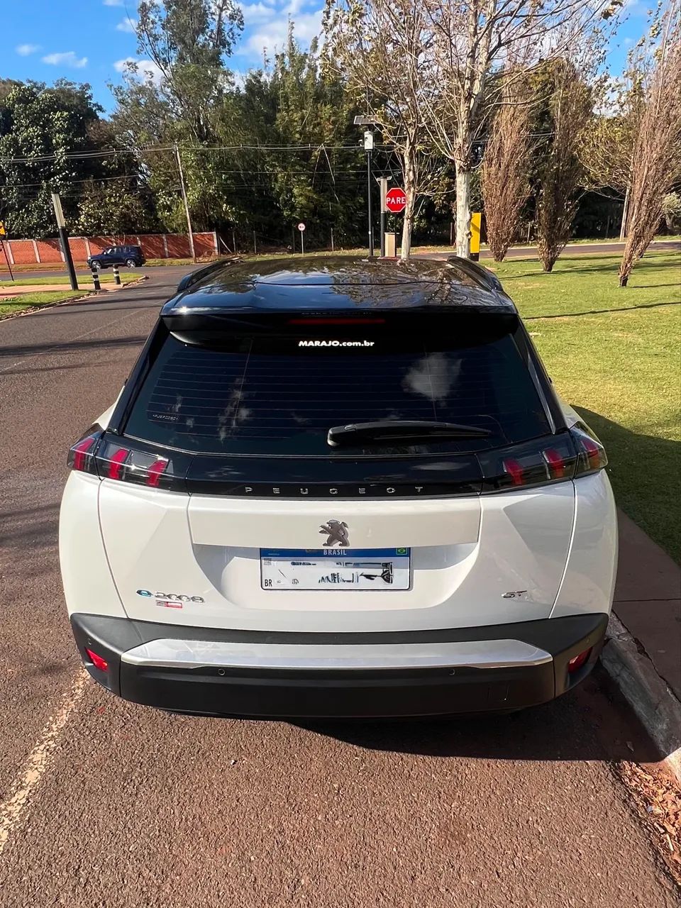 Peugeot E-2008 5P Aut. (elétrico) 2023 - Foto 2