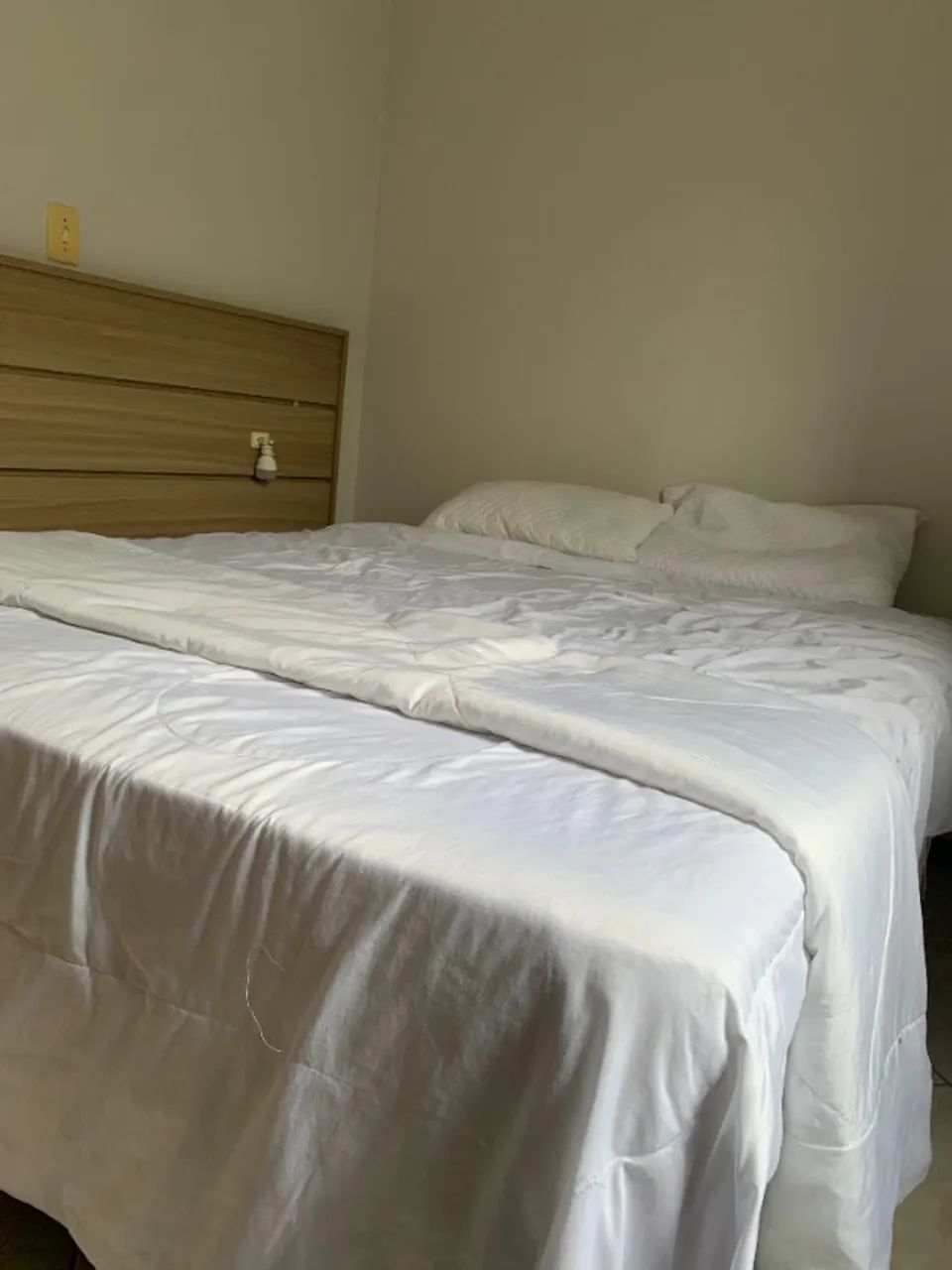 Vendo sofa e cama com colchao - Foto 4