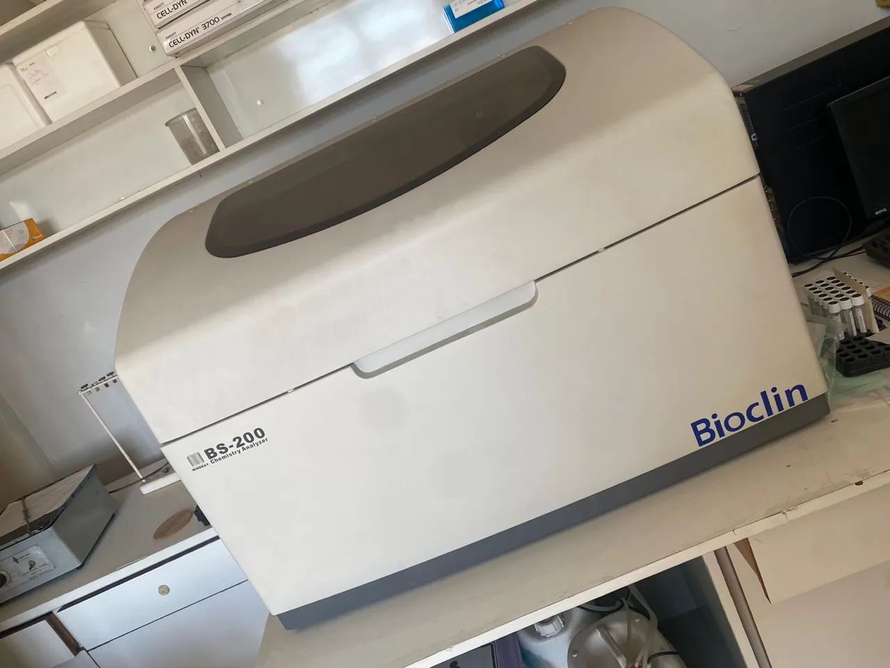 Analisador bioquímico automático Mindray BS-200