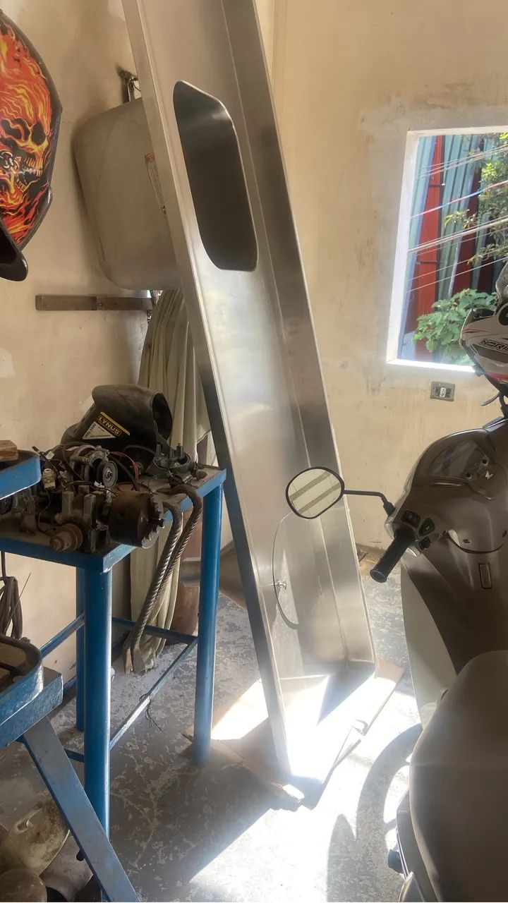 Tampo de inox com Cuba grande ê reservatório lavatório  - Foto 3