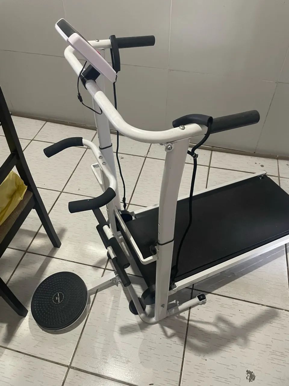 Vendo esteira ergométrica  - Foto 4