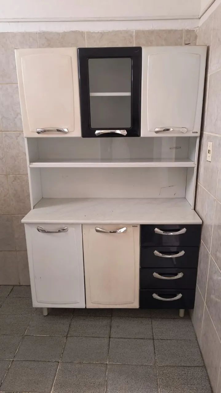 VENDO ARMÁRIO ITATIAIA! 
