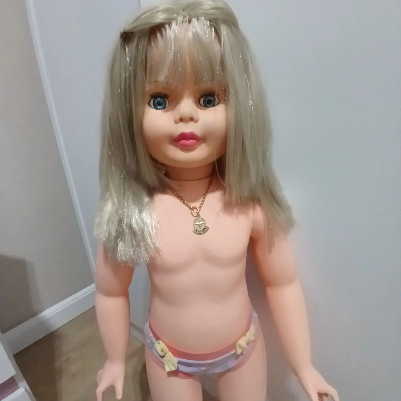 Boneca Amiguinha 