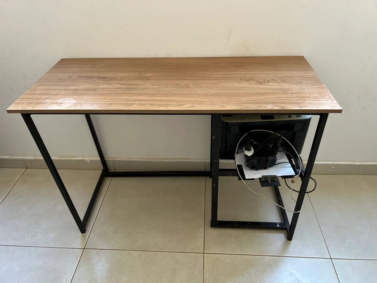 Mesa de escritório/ estudos - Foto 4