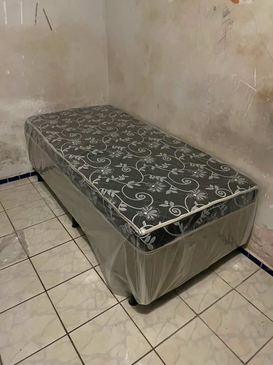 Cama de solteiro espuma