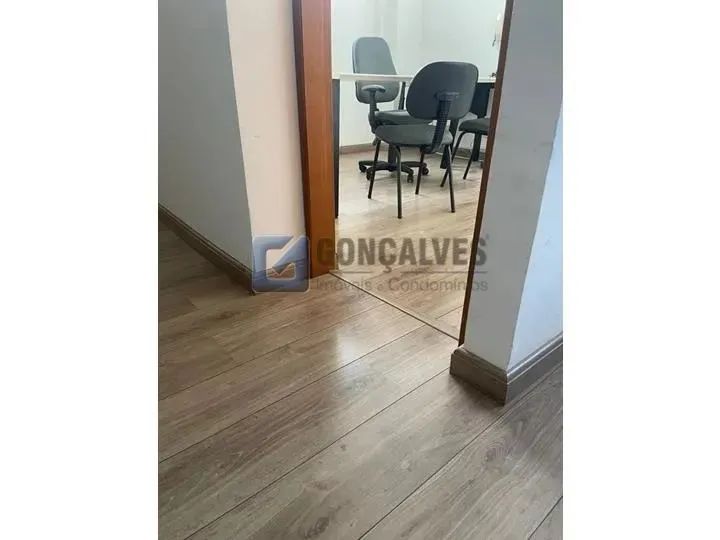 Sala comercial ampla em Anchieta, São Bernardo do Campo - 47m² externo, 1 vaga - Foto 4