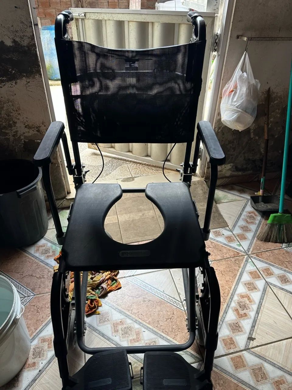 Cadeira de Banho de Alumínio  - Foto 2