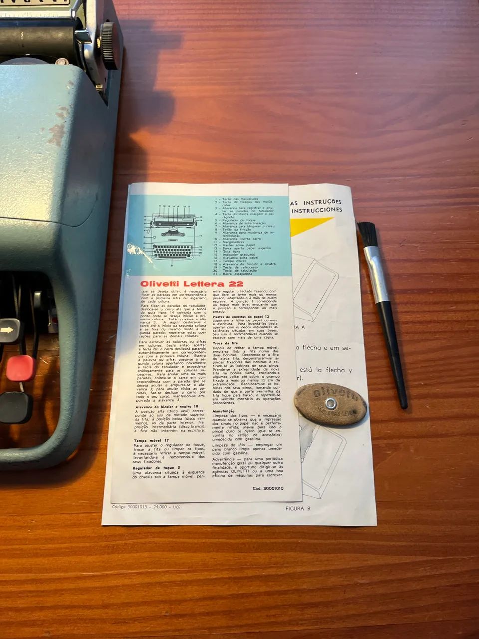 Máquina de escrever portátil Olivetti Lettera 22 - Foto 3