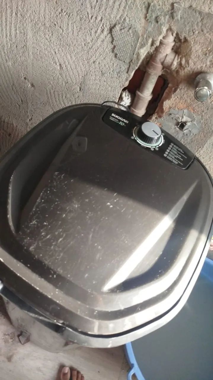 Tanquinho lava roupas 
