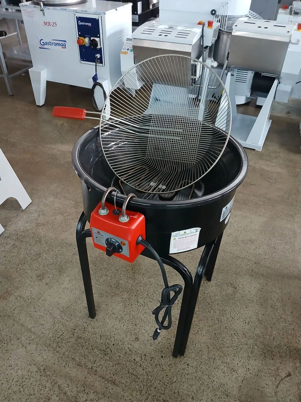 Fritadeira Elétrica com suporte 14 Litros Progás  - Foto 3