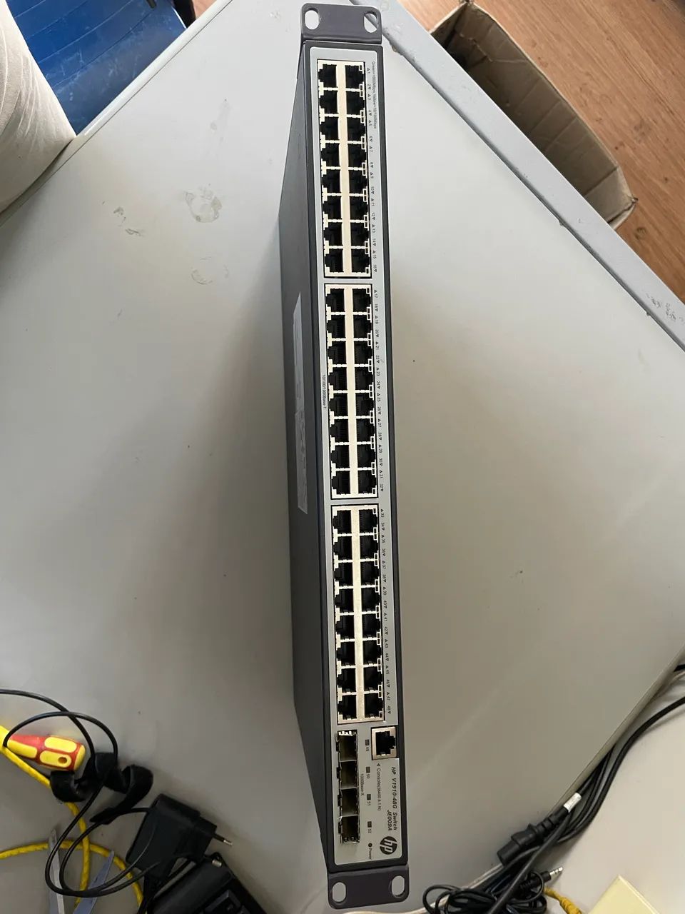 Switch Hp V1910-48G JE009A - Foto 2