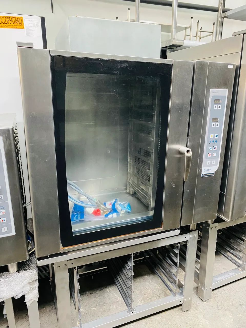 Forno C10 elétrico combinado Prática 
