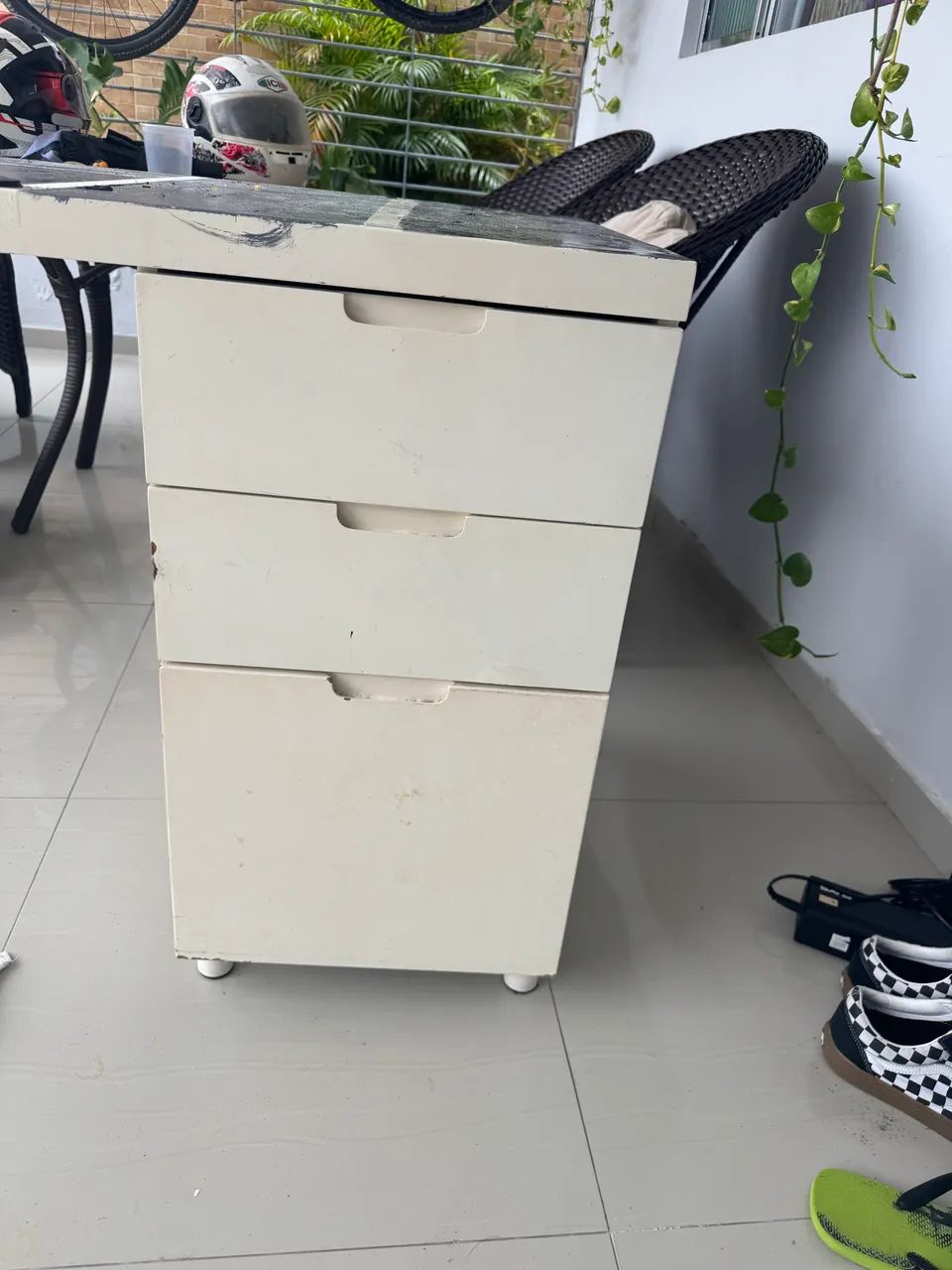 MESA ESCRIVANINHA DE MADEIRA RESISTENTE A ÁGUA  - Foto 3
