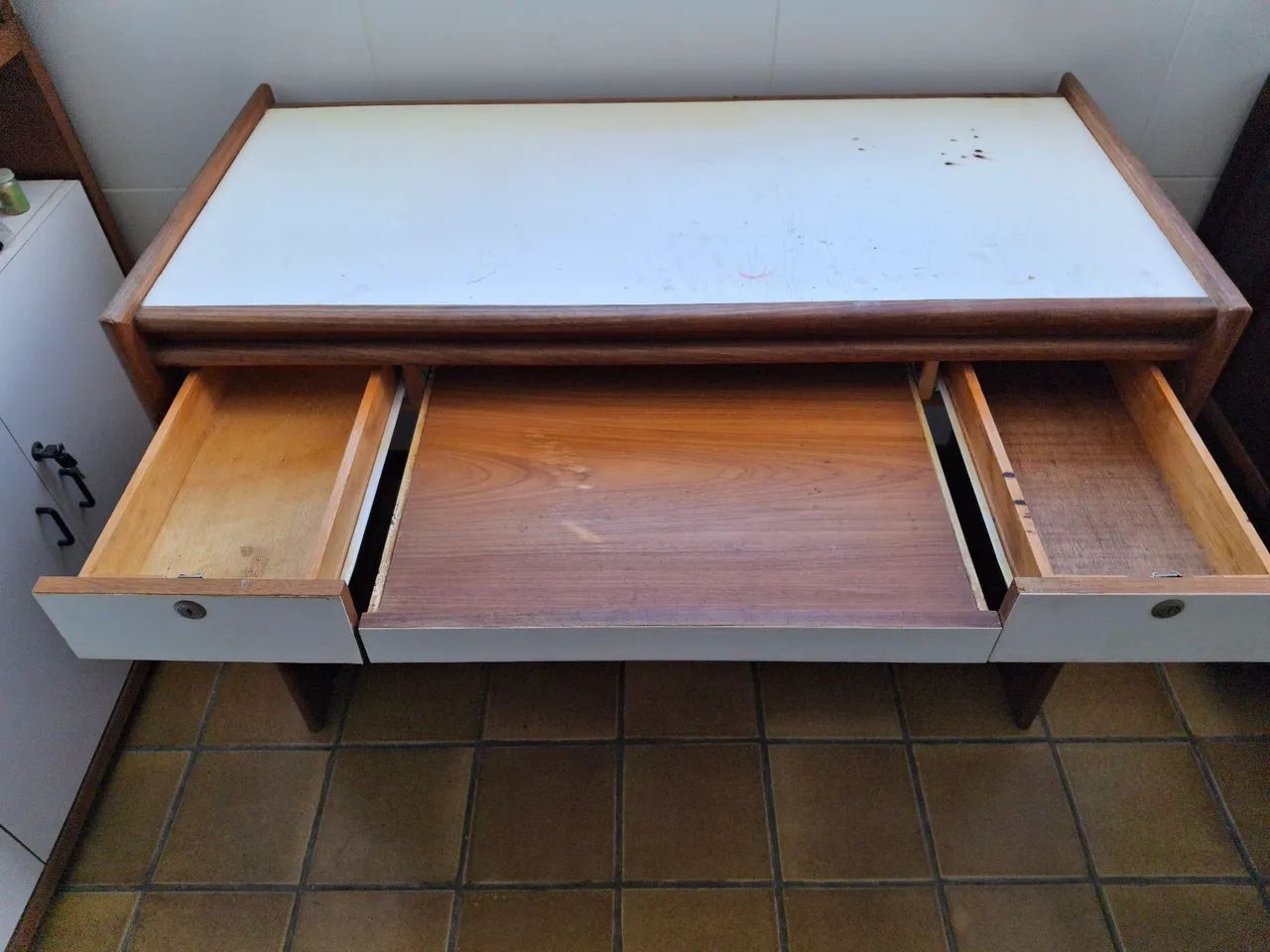 Mesa para Escritório (Madeira Compensada) - Foto 2
