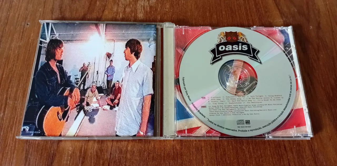 OASIS オリジナルCD 10枚セット　紙ジャケ Amazon.co.jp: OASIS(オアシス)BE HERE NOW(ビィ ヒア ナウ) 完全生産