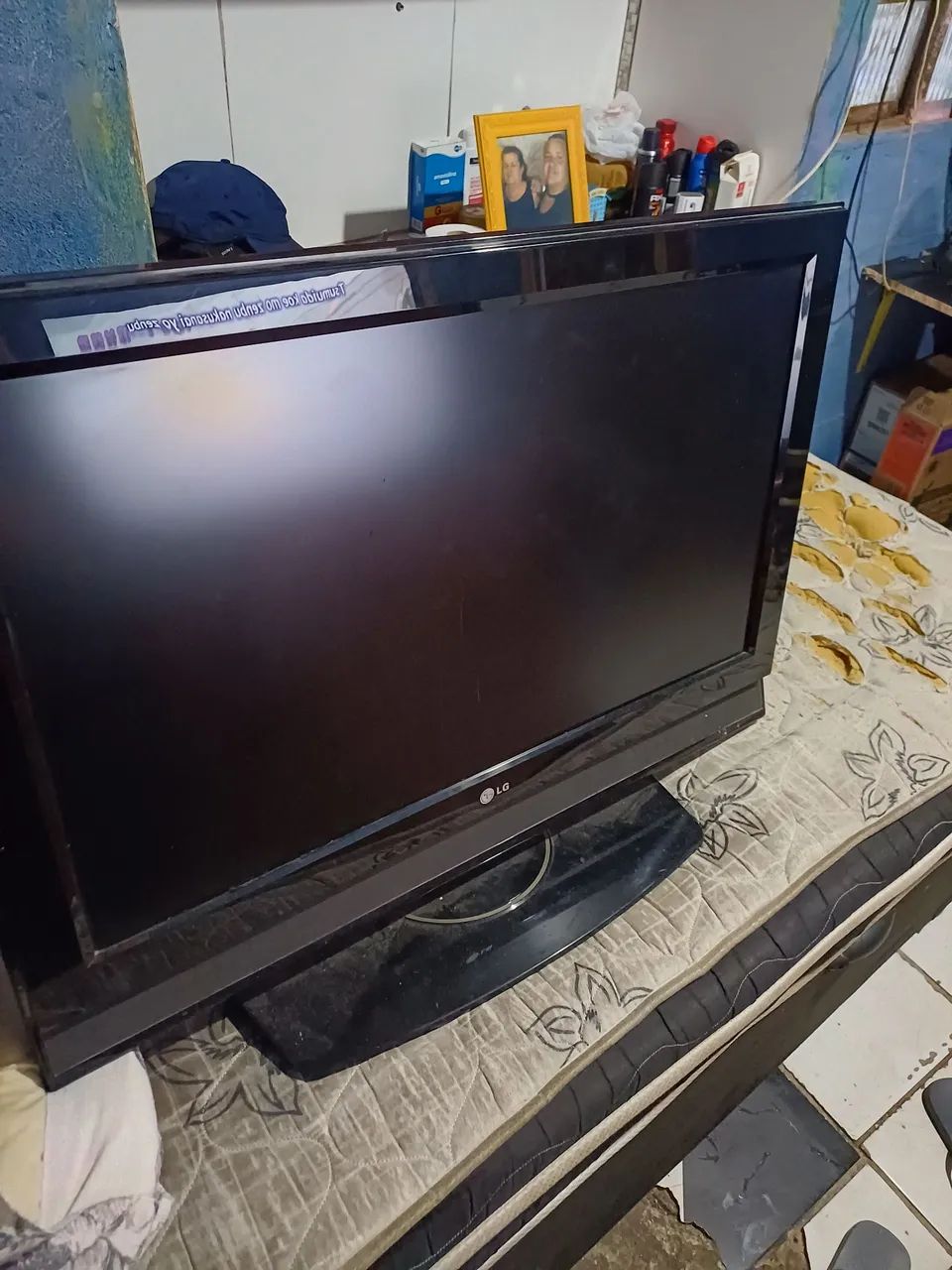 TV LG DE 32 POLEGADAS, MODELO LC4R - Foto 2