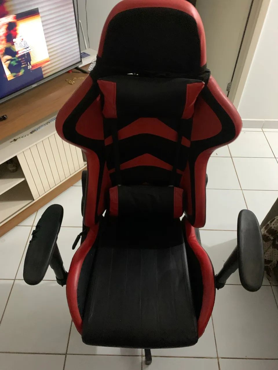 Cadeira gamer boa e barata - Foto 3
