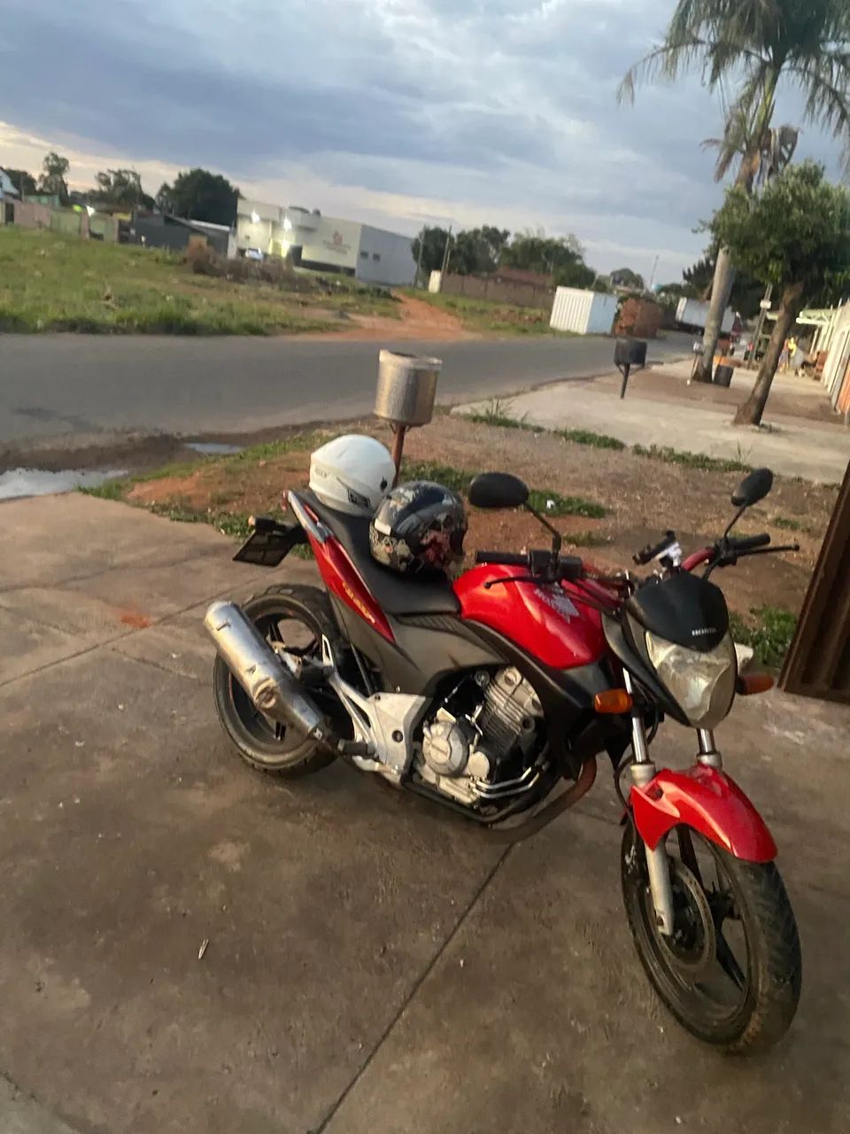 Cb 300 - Foto 2