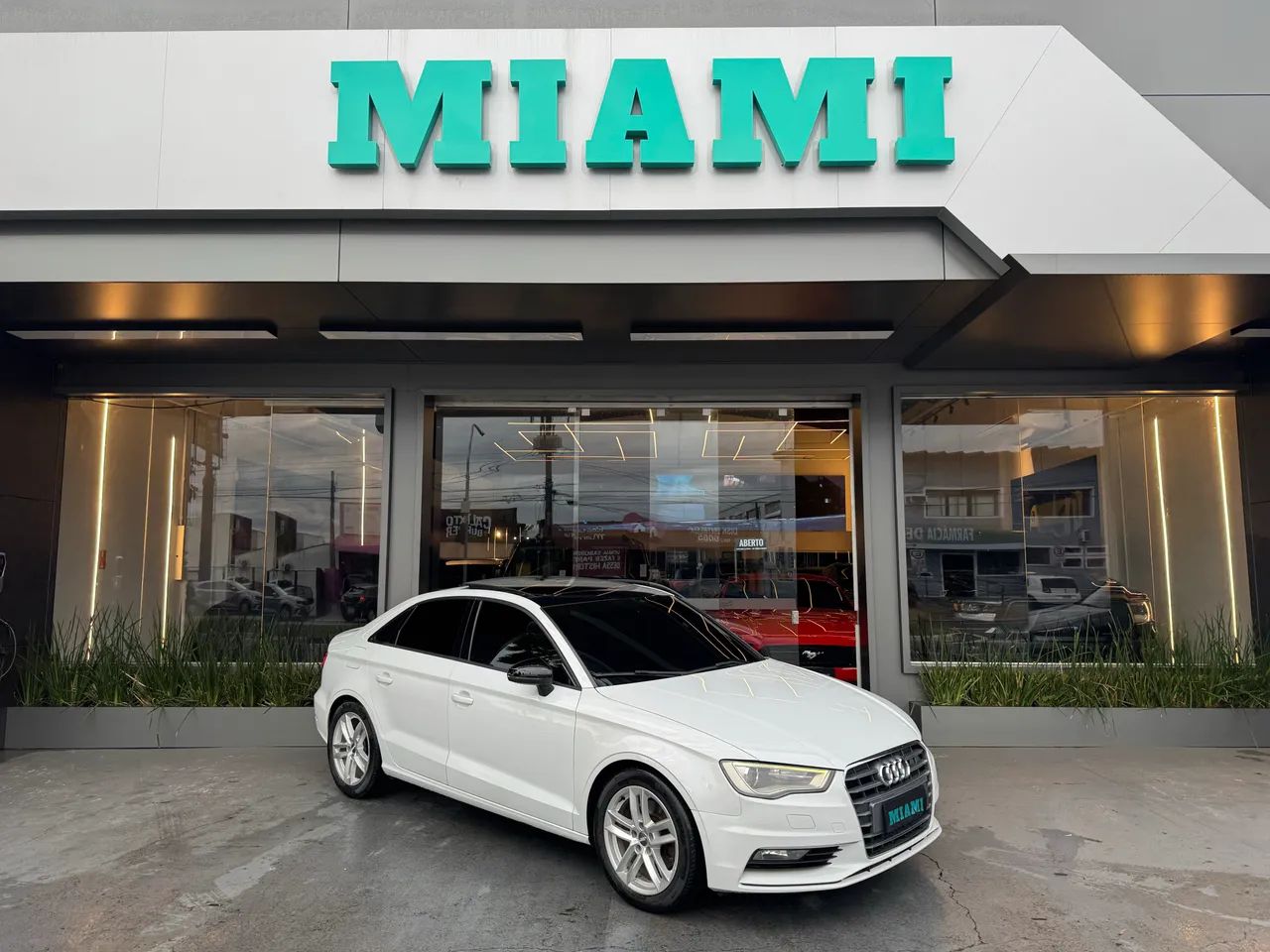 Audi A3 Sed.1.8/1.8 Ambit.16v TB FSI S-tronic 2015
