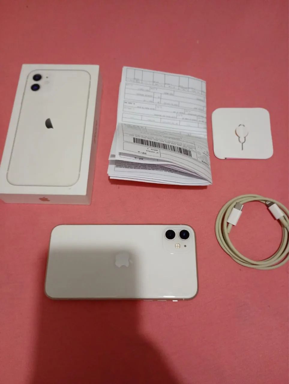 iPhone 11 64gb branco - Foto 2