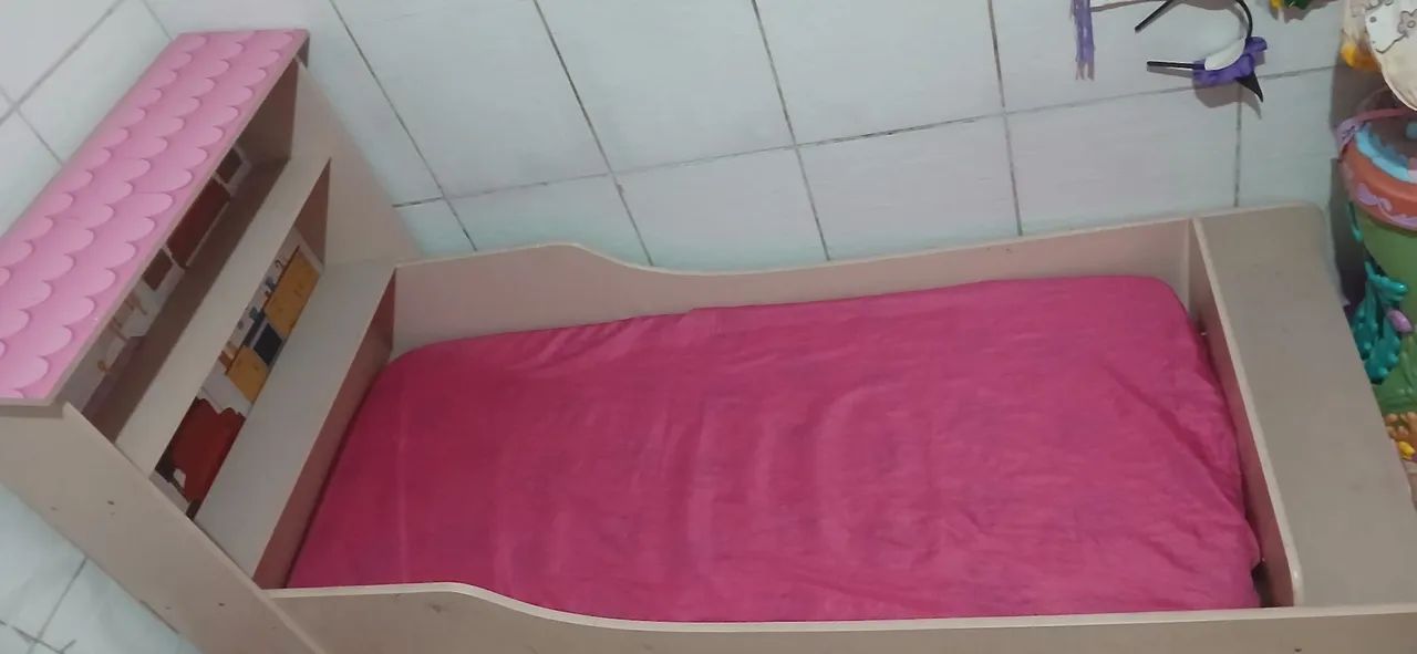 Cama infantil casinha