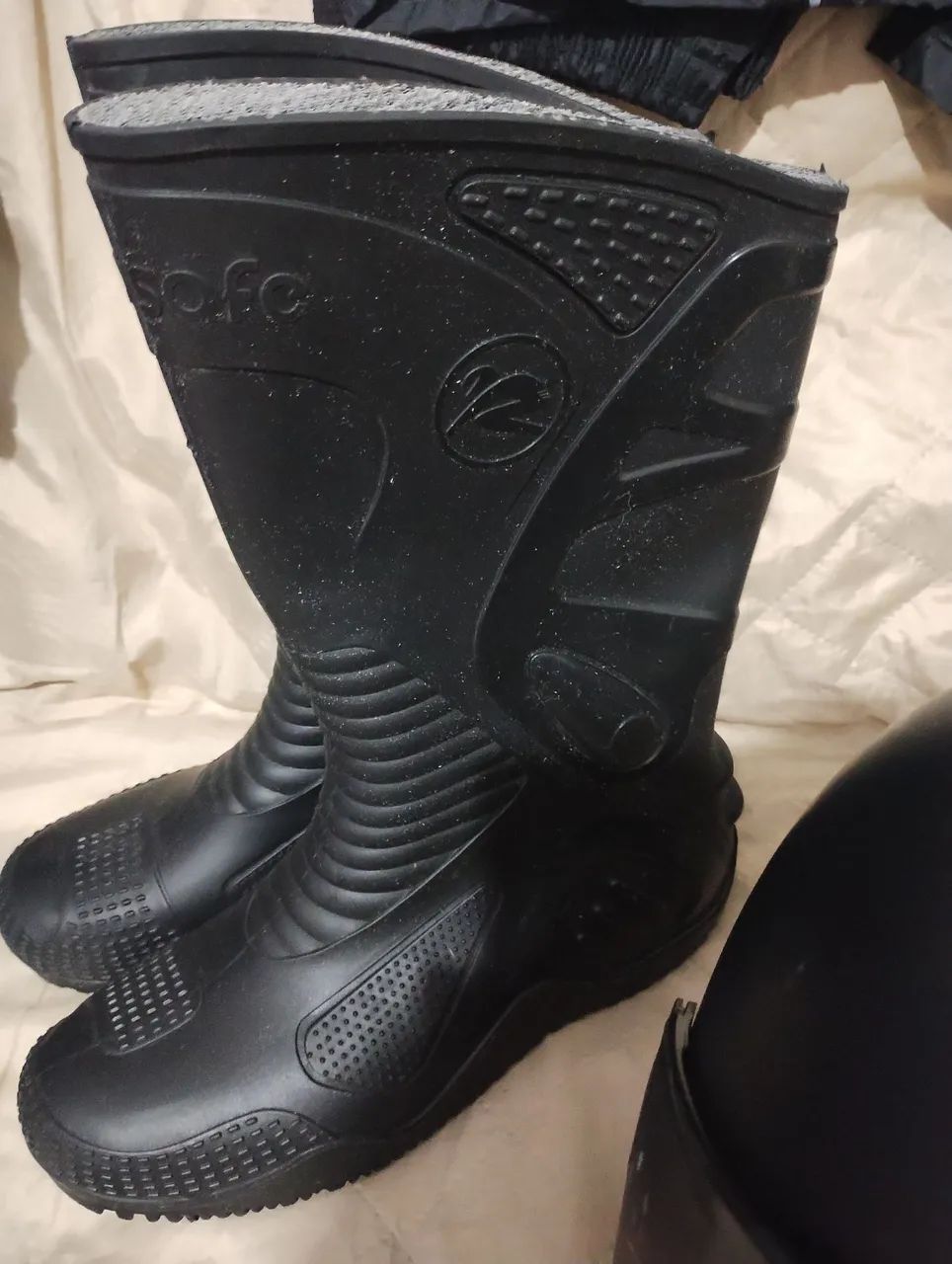  Motociclista novo e capacete usado 2 vezes - Foto 2