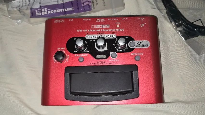 Boss VE-2 Vocal Harmonist para Voz + Fonte Novo - Instrumentos