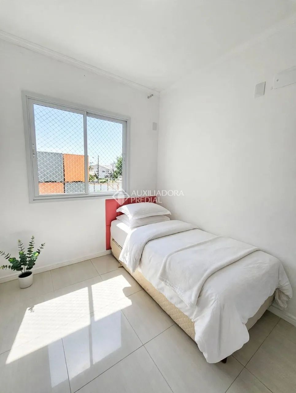 Apartamento mobiliado com 3 quartos, suíte e churrasqueira na Pedra Branca, Palhoça - Foto 4