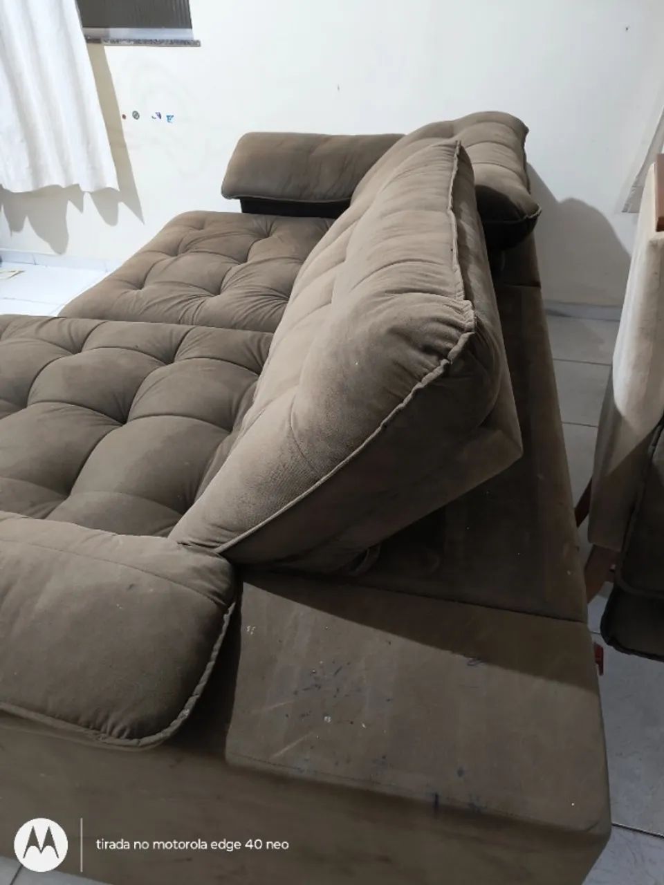 Sofá retrátil marrom escuro - Foto 3