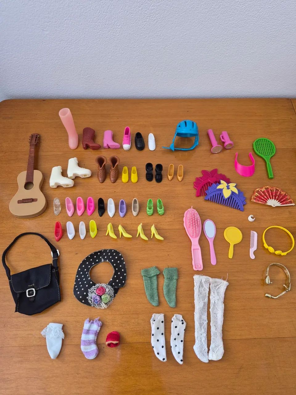 Barbie e Similares - Lote de itens e acessórios 