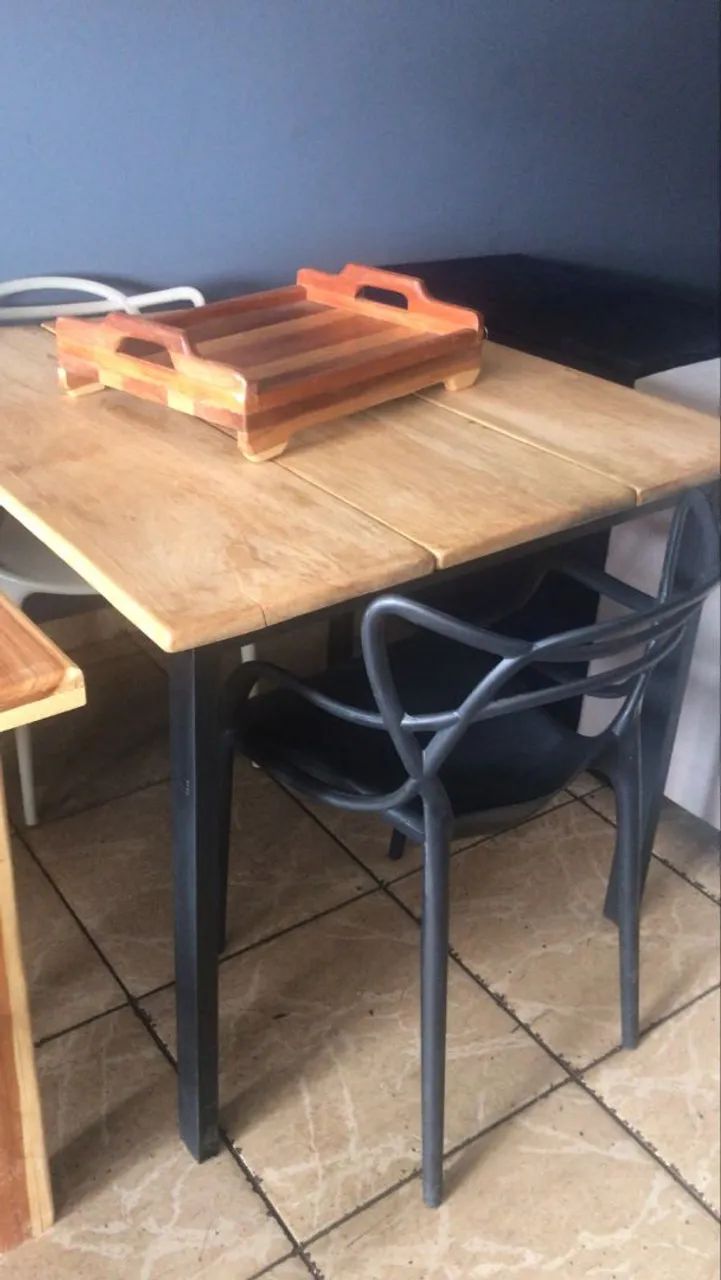 Mesa com 4 cadeiras  - Foto 5