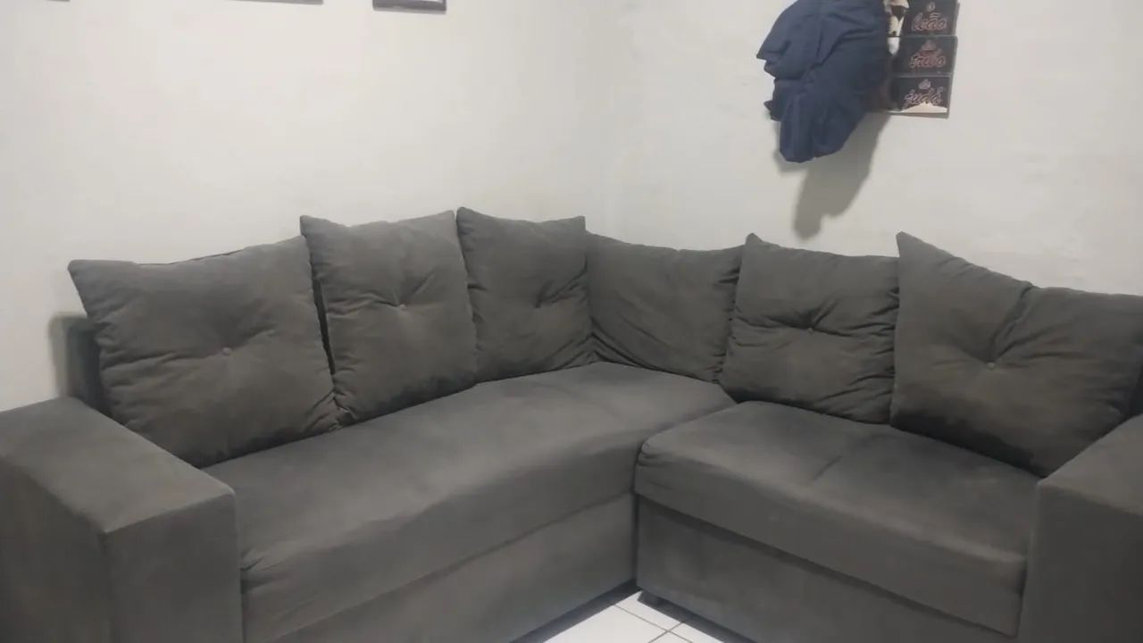Vendo sofá semi novo