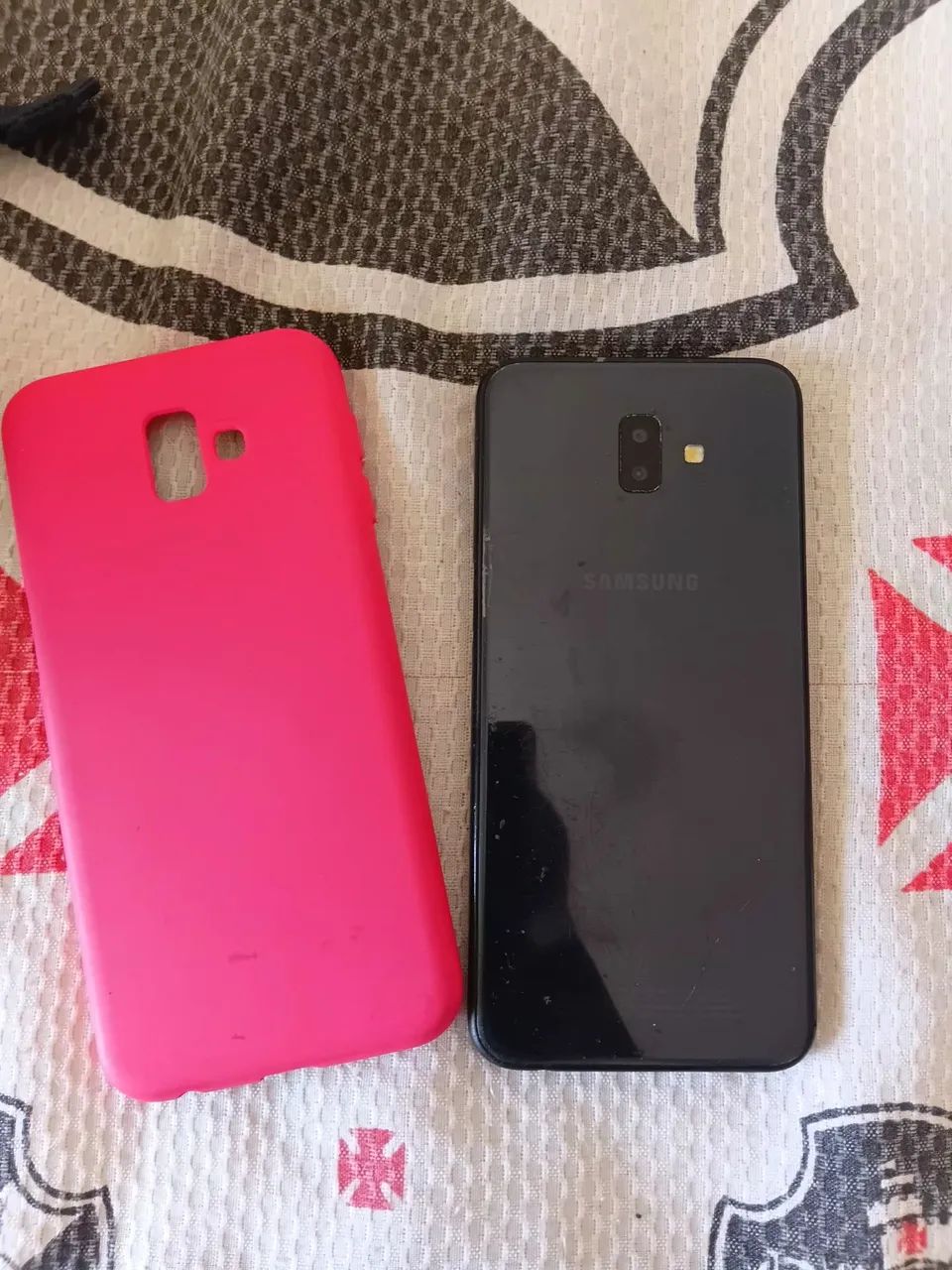 j6 plus * serve pra retirada de peças  - Foto 2