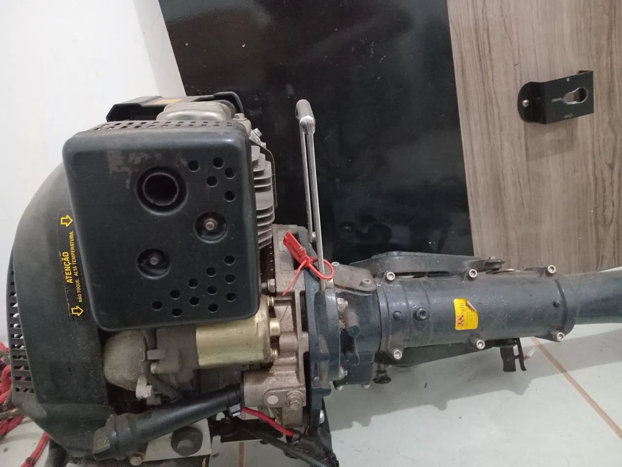 Motor de Popa Meghi 5.9 HP Usado - Completo - R$ 600 - Foto 3
