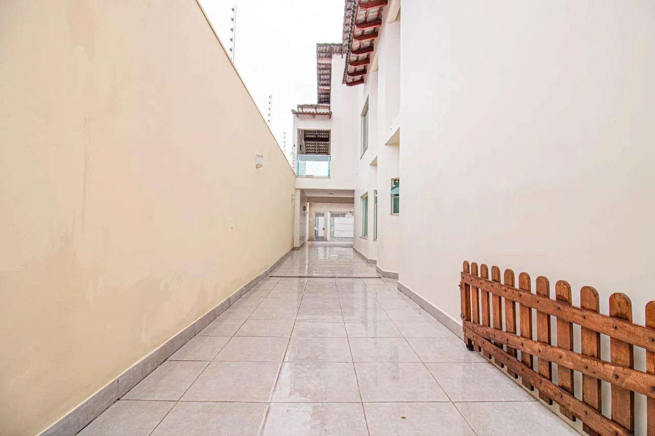 Casa comercial na Rua Parioto, 73  400 m² - Foto 4