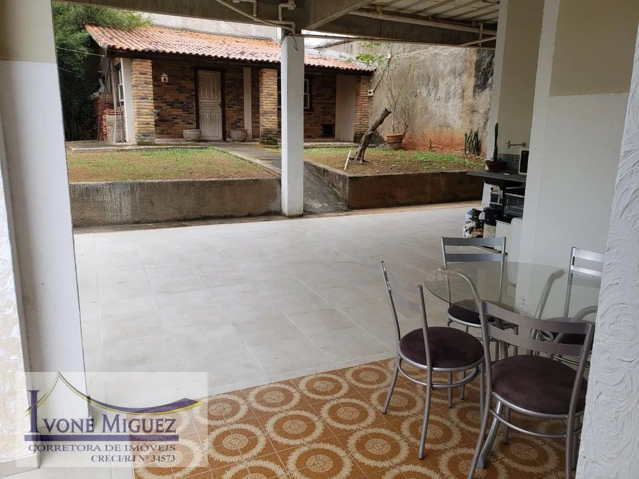 Prédio Inteiro em Centro - Vassouras, RJ - Foto 2