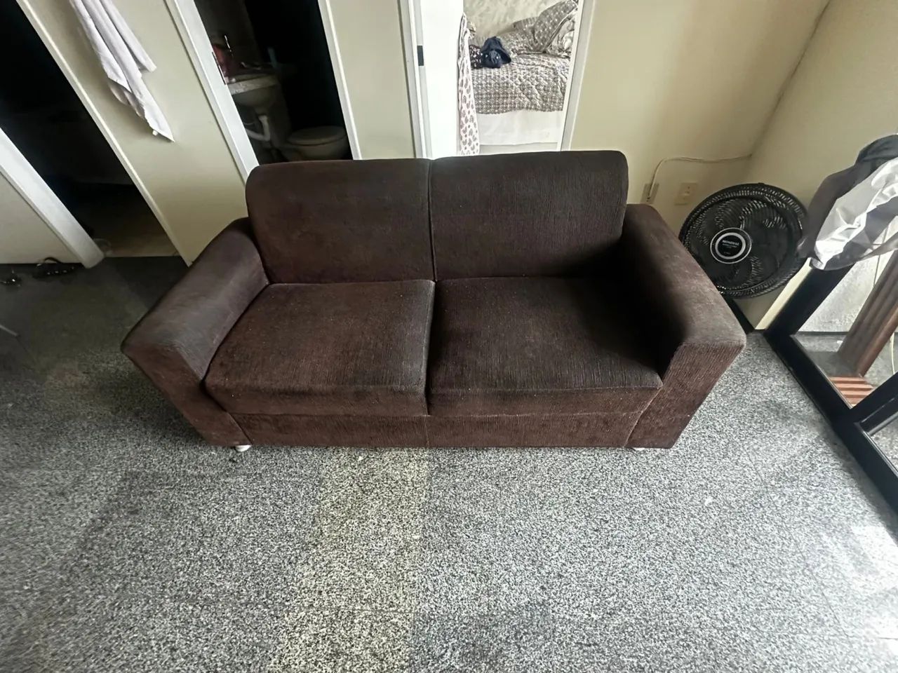 VENDO SOFÁ 2 LUGARES - ÓTIMO ESTADO - Foto 3