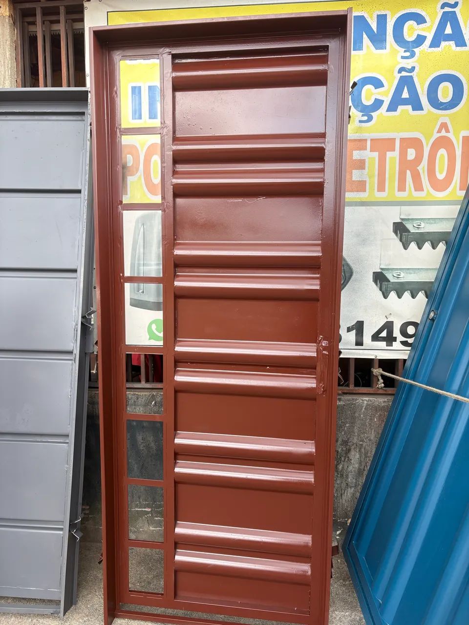 Porta nova - Portas e Janelas - Ceilândia Sul (Ceilândia