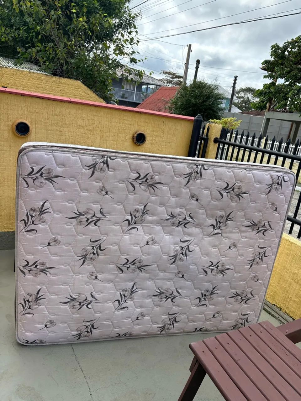 Vendo colchão usado  - Foto 3