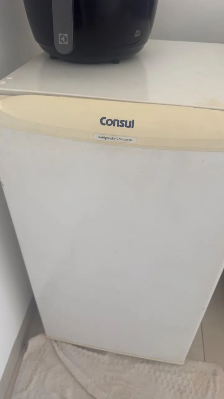 Frigobar Cônsul 120L