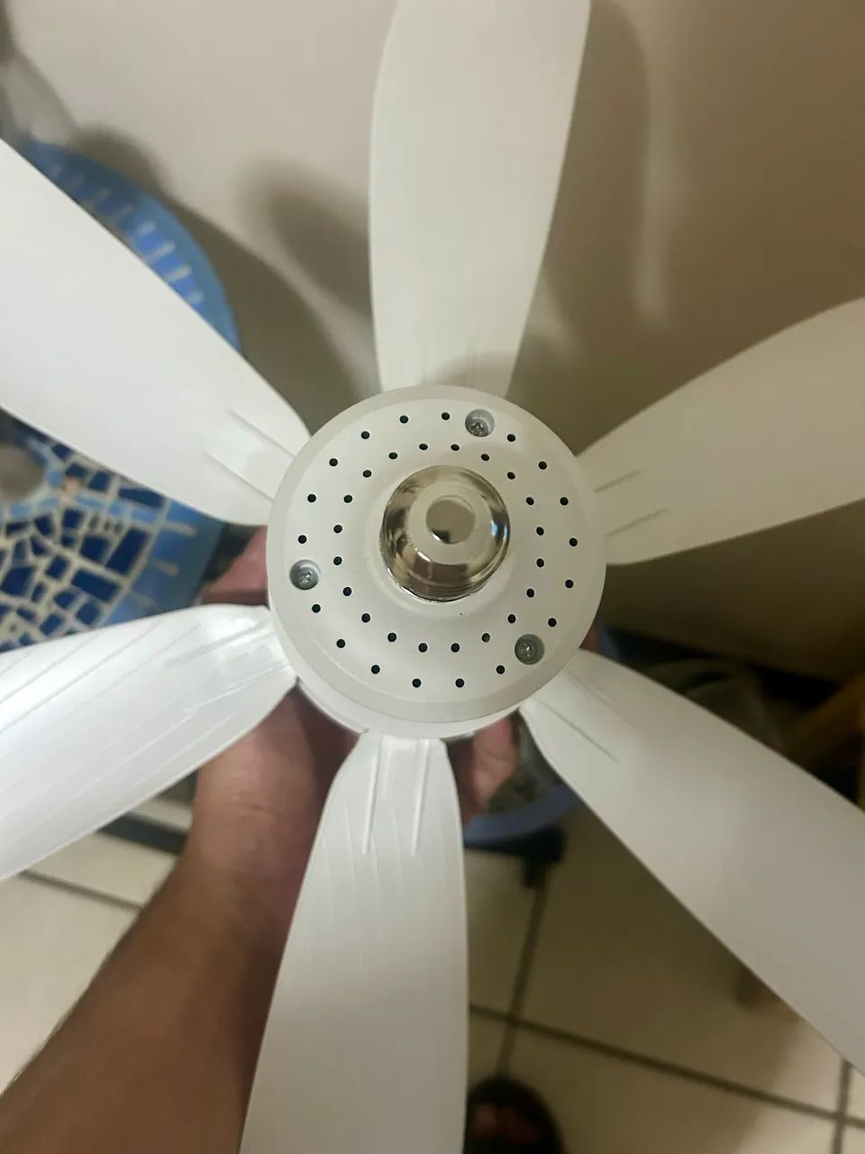 Luminária com ventilador - Foto 3