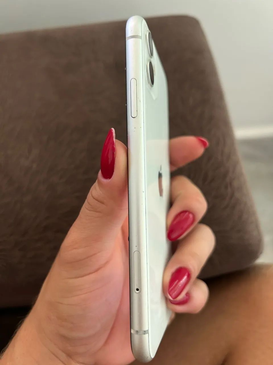 Apple iPhone 11 ? Branco - Foto 2