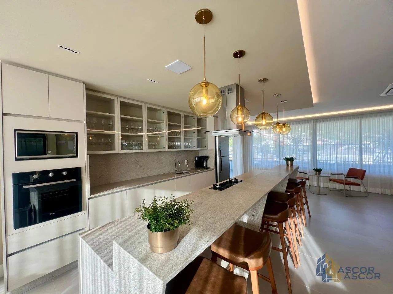 STUDIO À VENDA NO MONTE VERDE - DECORADO, MOBILIADO E EQUIPADO - Foto 4