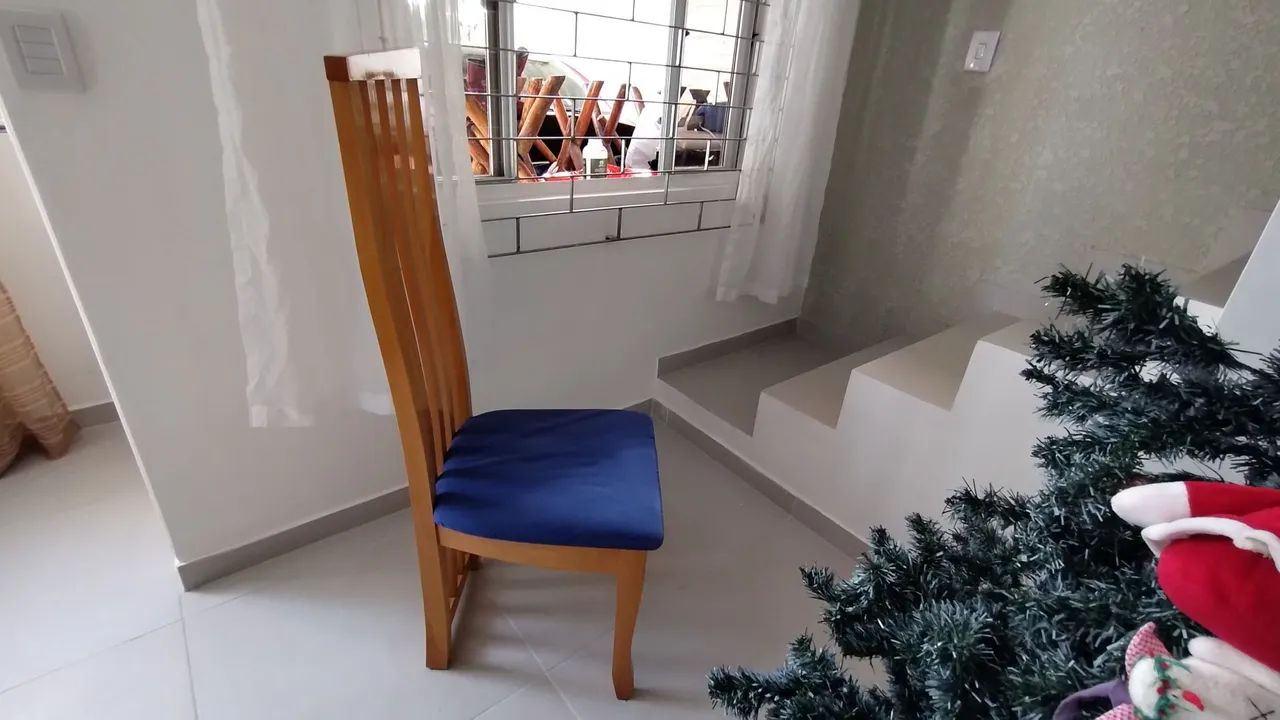 Imperdível: Sofá+ Mesa 6 cadeiras. Em ótimo estado  - Foto 4