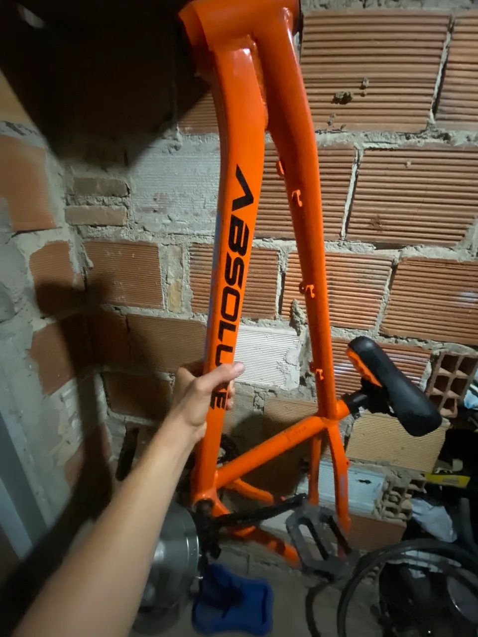 Quadro Absolute brutos aro 26  