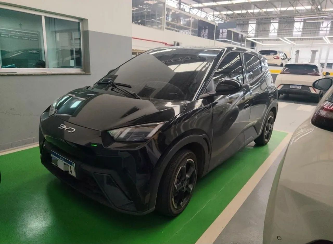 BYD Dolphin Dolphin Mini (Elétrico) 2025