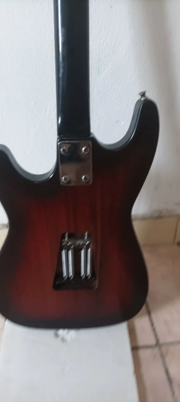 Guitarra Jennifer Strato - Foto 4